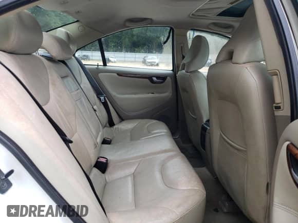 2005 Volvo S60 с VIN YV1RS592252430170, выставлен на аукционе Copart как лот 65732275 с пробегом 218 085 миль миль и Списание • Salvage title. История ставок и продаж доступна на DreamBid. Изображение 10.