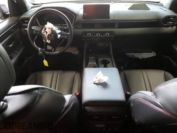 2025 Honda Pilot Black Edition z VIN 5FNYG1H90SB073316, wystawiony jako Copart lot #62947955 z przebiegiem Nie podano mil oraz Szkoda całkowita • Salvage title. Historia ofert i sprzedaży dostępna na DreamBid. Obrazek 8.