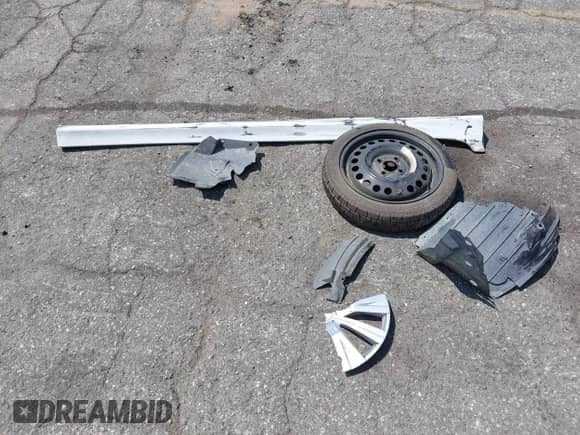 2015 Nissan Note S Plus с VIN 3N1CE2CPXFL428515, выставлен на аукционе IAAI как лот 42581906 с пробегом 66 093 миль миль и . История ставок и продаж доступна на DreamBid. Изображение 12.