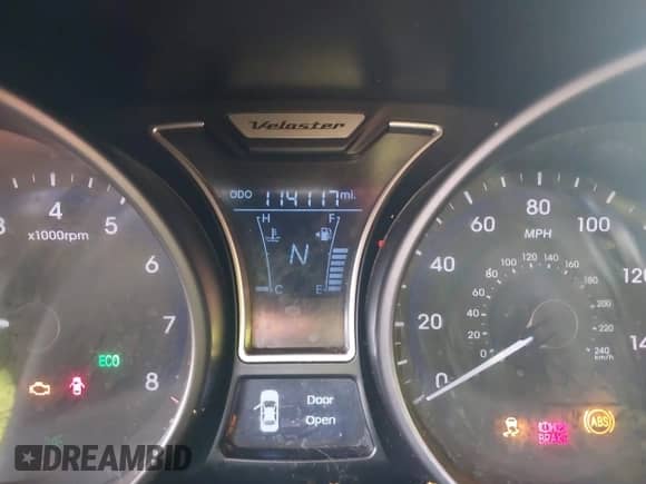 2013 Hyundai Veloster Turbo с VIN KMHTC6AE4DU169787, выставлен на аукционе IAAI как лот 43334701 с пробегом 114 117 миль миль и . История ставок и продаж доступна на DreamBid. Изображение 7.