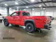 2005 Dodge Dakota SLT with VIN 1D7HW42N85S306270, listed as a Copart auction lot 55631765 with 111,577 mi miles and Salvage title. Bid and sale history available at DreamBid. Image 2.