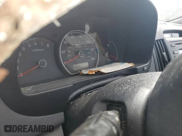 2010 Hyundai Elantra GLS с VIN KMHDU4AD8AU178212, выставлен на аукционе Copart как лот 81062815 с пробегом Не указан миль и На запчасти • Non repairable. История ставок и продаж доступна на DreamBid. Изображение 9.