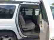 2006 Chevrolet TrailBlazer LS z VIN 1GNET16S666146802, wystawiony jako IAAI lot #42432624 z przebiegiem 221 924 mil mil oraz . Historia ofert i sprzedaży dostępna na DreamBid. Obrazek 8.