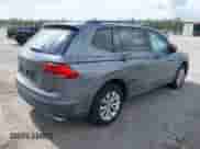 2019 Volkswagen Tiguan S с VIN 3VV1B7AXXKM140285, выставлен на аукционе IAAI как лот 42477921 с пробегом 64 635 миль миль и . История ставок и продаж доступна на DreamBid. Изображение 4.