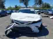 2021 Toyota Camry SE Nightshade z VIN 4T1G11AK8MU433769, wystawiony jako IAAI lot #43150076 z przebiegiem 92 123 mil mil oraz . Historia ofert i sprzedaży dostępna na DreamBid. Obrazek 13.