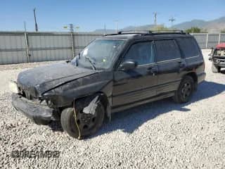 2002 Subaru Forester S with VIN JF1SF65682H705307, listed as a Copart auction lot 61612875 with Not provided miles and Salvage title. Bid and sale history available at DreamBid. Image 1.