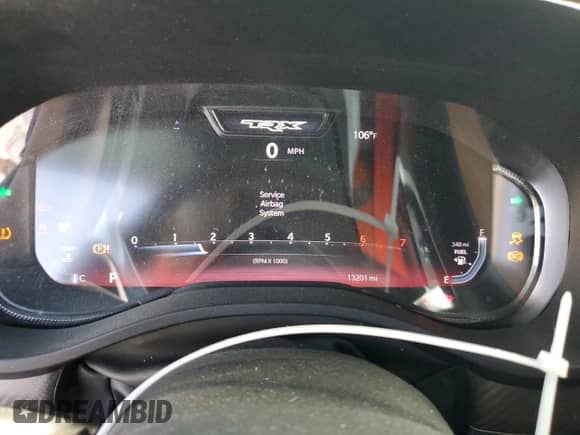 2023 Ram 1500 TRX z VIN 1C6SRFU96PN559454, wystawiony jako Copart lot #61220505 z przebiegiem 13 201 mil mil oraz Szkoda całkowita • Salvage title. Historia ofert i sprzedaży dostępna na DreamBid. Obrazek 9.