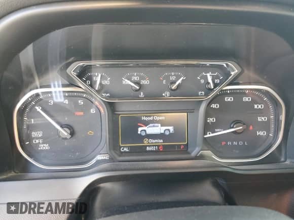 2020 GMC Sierra 1500 SLE with VIN 3GTP8BEK4LG392557, listed as a Copart auction lot 61150204 with 86,021 mi miles and Salvage title. Bid and sale history available at DreamBid. Image 9.