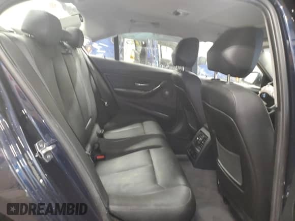 2015 BMW 3 Series 335i xDrive с VIN WBA3B9C58FF589367, выставлен на аукционе Copart как лот 84984995 с пробегом 85 841 миль миль и Чистый • Clean title. История ставок и продаж доступна на DreamBid. Изображение 10.