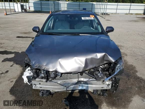 2020 Toyota Camry SE z VIN 4T1M11AK2LU968193, wystawiony jako Copart lot #80614235 z przebiegiem 45 061 mil mil oraz Szkoda całkowita • Salvage title. Historia ofert i sprzedaży dostępna na DreamBid. Obrazek 5.