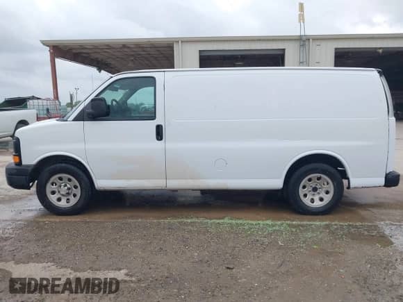 2014 Chevrolet Express Cargo with VIN 1GCSGAFX4E1155277, listed as a IAAI auction lot 42382119 with 231,217 mi miles and . Bid and sale history available at DreamBid. Image 14.