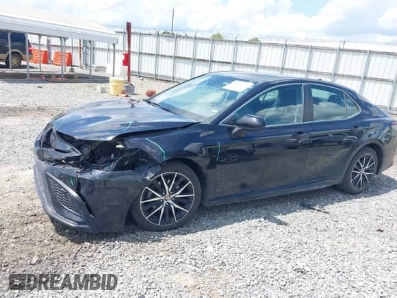 2021 Toyota Camry SE with VIN 4T1G11AK5MU404407, listed as a IAAI auction lot 42997960 with 155,618 mi miles and . Bid and sale history available at DreamBid. Image 6.