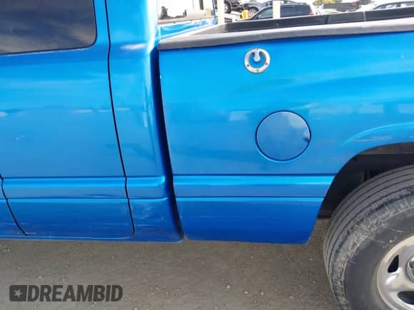 1999 Dodge 1500 с VIN 3B7HC13Z2XG197088, выставлен на аукционе IAAI как лот 41686269 с пробегом 210 662 миль миль и . История ставок и продаж доступна на DreamBid. Изображение 17.