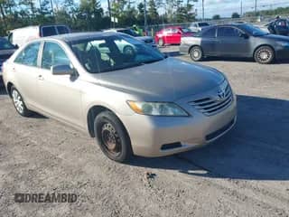 2007 Toyota Camry LE with VIN 4T1BE46K77U117535, listed as a IAAI auction lot 43593429 with 177,111 mi miles and . Bid and sale history available at DreamBid. Image 1.