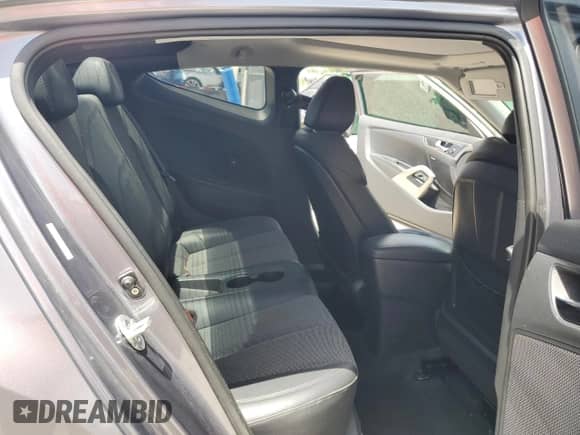 2012 Hyundai Veloster w/Black Int z VIN KMHTC6AD2CU032661, wystawiony jako Copart lot #64272815 z przebiegiem 71 216 mil mil oraz Szkoda całkowita • Salvage title. Historia ofert i sprzedaży dostępna na DreamBid. Obrazek 11.