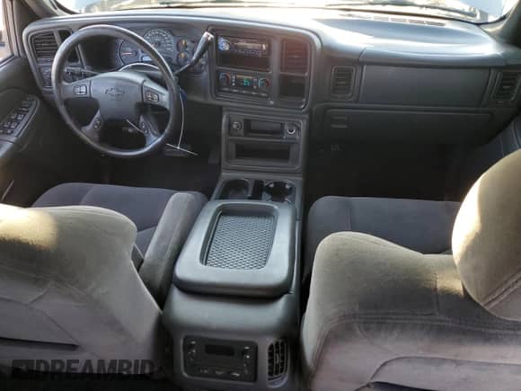 2006 Chevrolet Silverado 1500 LT2 z VIN 2GCEC13T761189588, wystawiony jako Copart lot #44971925 z przebiegiem 350 472 mil mil oraz Szkoda całkowita • Salvage title. Historia ofert i sprzedaży dostępna na DreamBid. Obrazek 8.