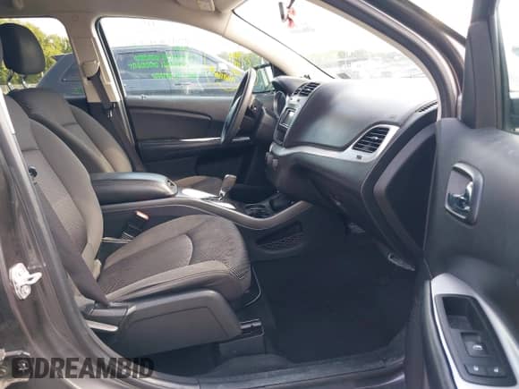 2017 Dodge Journey SXT with VIN 3C4PDDBG4HT540566, listed as a IAAI auction lot 43061099 with 140,130 mi miles and . Bid and sale history available at DreamBid. Image 5.