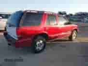 2002 Chevrolet Blazer LS with VIN 1GNDT13WX2K220579, listed as a IAAI auction lot 43106639 with 288,842 mi miles and . Bid and sale history available at DreamBid. Image 4.