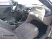 2004 Ford Mustang Deluxe с VIN 1FAFP44684F133237, выставлен на аукционе IAAI как лот 43309110 с пробегом 159 217 миль миль и . История ставок и продаж доступна на DreamBid. Изображение 5.