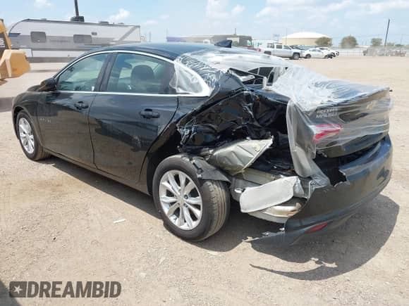2020 Chevrolet Malibu LT with VIN 1G1ZD5ST4LF076217, listed as a IAAI auction lot 41943119 with 82,297 mi miles and . Bid and sale history available at DreamBid. Image 3.