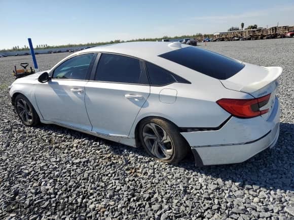 2018 Honda Accord EX-L z VIN 1HGCV1F52JA194440, wystawiony jako Copart lot #82540095 z przebiegiem 316 260 mil mil oraz Szkoda całkowita • Salvage title. Historia ofert i sprzedaży dostępna na DreamBid. Obrazek 2.