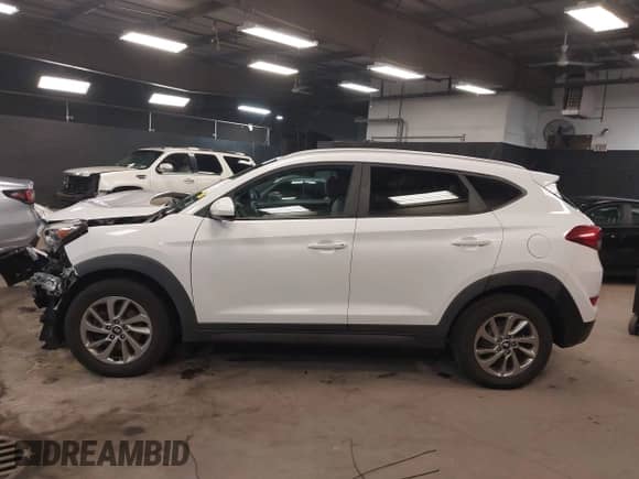 2016 Hyundai Tucson SE с VIN KM8J3CA47GU140320, выставлен на аукционе IAAI как лот 42423173 с пробегом 90 961 миль миль и . История ставок и продаж доступна на DreamBid. Изображение 15.