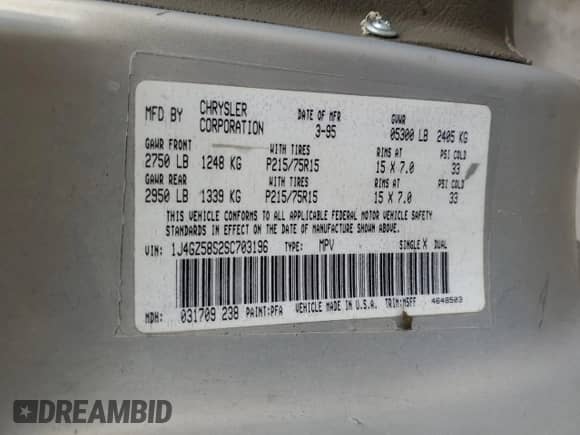 1995 Jeep Grand Cherokee Laredo with VIN 1J4GZ58S2SC703196, listed as a Copart auction lot 68571944 with 264,876 mi miles and Clean title. Bid and sale history available at DreamBid. Image 13.