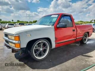 1996 Chevrolet Silverado 1500 with VIN 1GCEC14MXTZ221539, listed as a Copart auction lot 85297665 with 317,751 mi miles and Salvage title. Bid and sale history available at DreamBid. Image 1.