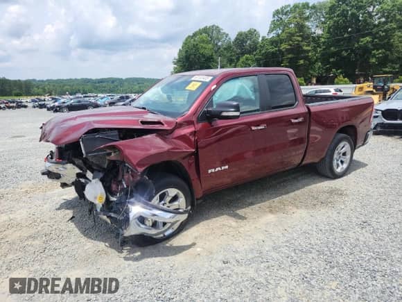 2019 Ram 1500 Big Horn z VIN 1C6RREBT6KN884038, wystawiony jako Copart lot #60100405 z przebiegiem 63 187 mil mil oraz Szkoda całkowita • Salvage title. Historia ofert i sprzedaży dostępna na DreamBid. Obrazek 1.