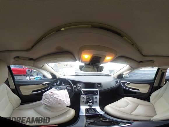 2017 Volvo S60 Dynamic с VIN YV126MFL8H2422804, выставлен на аукционе IAAI как лот 42411971 с пробегом 127 927 миль миль и . История ставок и продаж доступна на DreamBid. Изображение 18.