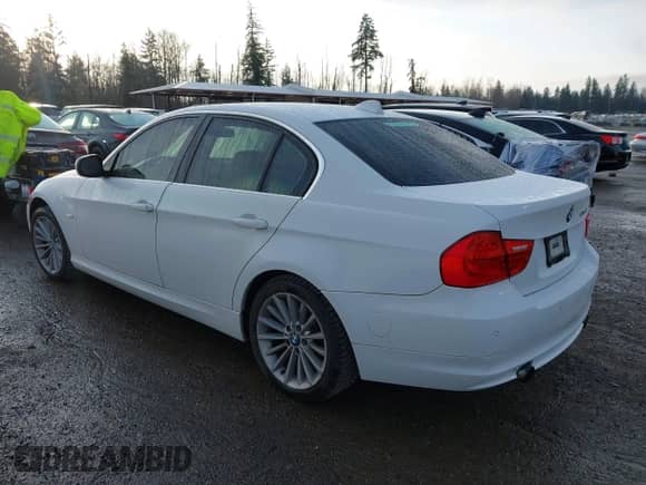 2010 BMW 3 Series 335d с VIN WBAPN7C54AA777998, выставлен на аукционе IAAI как лот 41765440 с пробегом 165 611 миль миль и . История ставок и продаж доступна на DreamBid. Изображение 3.