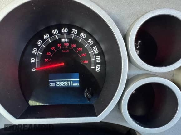 2007 Toyota Tundra Limited with VIN 5TBBV58137S466414, listed as a Copart auction lot 90955135 with 282,311 mi miles and Clean title. Bid and sale history available at DreamBid. Image 8.