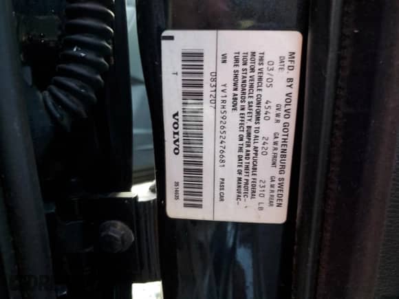 2005 Volvo S60 с VIN YV1RH592652476681, выставлен на аукционе Copart как лот 50420705 с пробегом Не указан миль и Списание • Salvage title. История ставок и продаж доступна на DreamBid. Изображение 13.