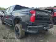 2022 Chevrolet Silverado 1500 Custom Trail Boss z VIN 1GCPYCEK1NZ232886, wystawiony jako Copart lot #67035484 z przebiegiem 37 429 mil mil oraz Szkoda całkowita • Salvage title. Historia ofert i sprzedaży dostępna na DreamBid. Obrazek 2.