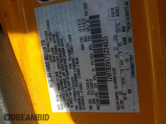 2007 Ford Mustang GT Deluxe z VIN 1ZVFT82H175224035, wystawiony jako Copart lot #65932575 z przebiegiem 126 200 mil mil oraz Szkoda całkowita • Salvage title. Historia ofert i sprzedaży dostępna na DreamBid. Obrazek 12.
