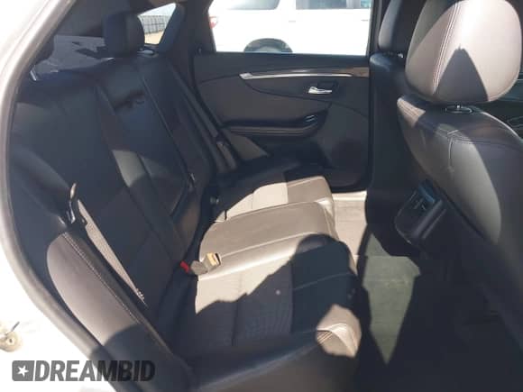 2018 Chevrolet Impala LT с VIN 2G1105SA5J9153822, выставлен на аукционе IAAI как лот 42092632 с пробегом 138 206 миль миль и . История ставок и продаж доступна на DreamBid. Изображение 8.