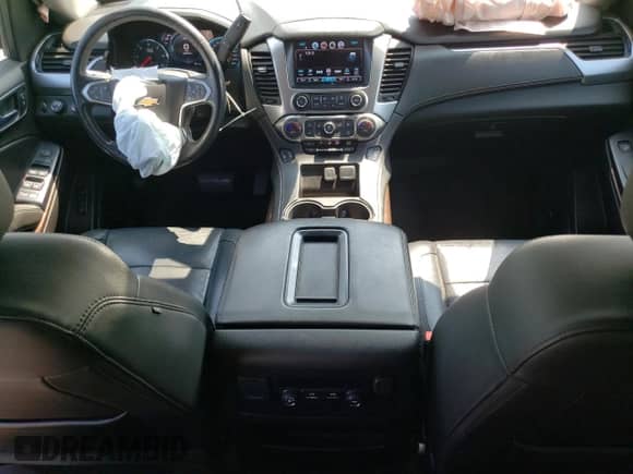 2017 Chevrolet Suburban LT z VIN 1GNSKHKC6HR330247, wystawiony jako Copart lot #67830515 z przebiegiem 138 712 mil mil oraz Szkoda całkowita • Salvage title. Historia ofert i sprzedaży dostępna na DreamBid. Obrazek 8.
