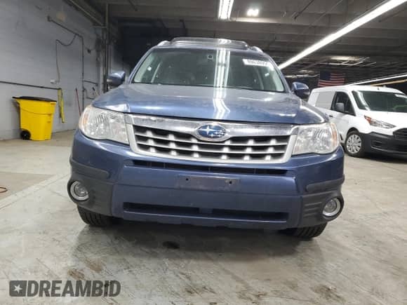 2011 Subaru Forester X Touring z VIN JF2SHBGCXBH773156, wystawiony jako Copart lot #89638955 z przebiegiem 141 531 mil mil oraz Czysty tytuł • Clean title. Historia ofert i sprzedaży dostępna na DreamBid. Obrazek 5.