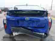 2017 Toyota Prius Two z VIN JTDKBRFU9H3558117, wystawiony jako IAAI lot #42996860 z przebiegiem 122 922 mil mil oraz . Historia ofert i sprzedaży dostępna na DreamBid. Obrazek 16.