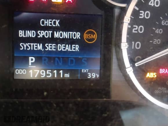 2016 Toyota Tundra Platinum with VIN 5TFGW5F13GX203962, listed as a IAAI auction lot 41808245 with 179,511 mi miles and . Bid and sale history available at DreamBid. Image 16.