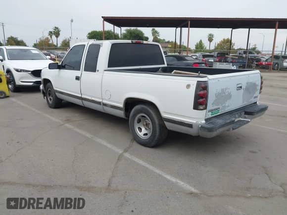 1998 GMC Sierra 1500 с VIN 2GTEC19R6W1551728, выставлен на аукционе IAAI как лот 43337098 с пробегом 244 302 миль миль и . История ставок и продаж доступна на DreamBid. Изображение 3.