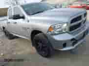 2019 Ram 1500 Express z VIN 1C6RR7FT7KS731059, wystawiony jako IAAI lot #41264070 z przebiegiem 147 444 mil mil oraz . Historia ofert i sprzedaży dostępna na DreamBid. Obrazek 1.