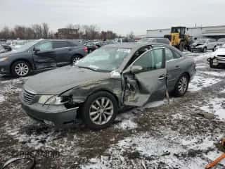 2008 Hyundai Azera Limited с VIN KMHFC46F38A257241, выставлен на аукционе Copart как лот 86340444 с пробегом 160 127 миль миль и Списание • Salvage title. История ставок и продаж доступна на DreamBid. Изображение 1.