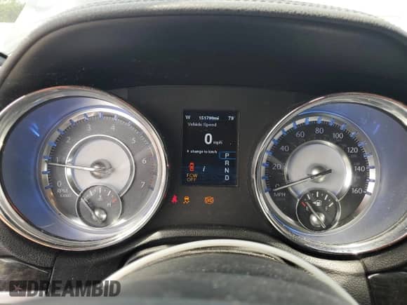 2012 Chrysler 300 C с VIN 2C3CCAET2CH147390, выставлен на аукционе Copart как лот 67352145 с пробегом 151 790 миль миль и Списание • Salvage title. История ставок и продаж доступна на DreamBid. Изображение 9.