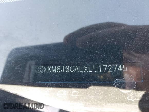 2020 Hyundai Tucson Limited with VIN KM8J3CALXLU172745, listed as a IAAI auction lot 43235211 with 115,597 mi miles and . Bid and sale history available at DreamBid. Image 9.