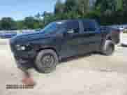 2021 Ram 1500 Big Horn z VIN 1C6RREFT1MN628905, wystawiony jako Copart lot #68542525 z przebiegiem 74 917 mil mil oraz Nie do naprawy • Non repairable. Historia ofert i sprzedaży dostępna na DreamBid. Obrazek 1.