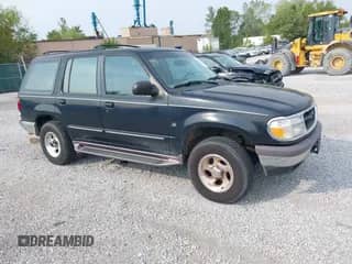 1996 Ford Explorer XLT z VIN 1FMDU35P2TUD25352, wystawiony jako IAAI lot #43143474 z przebiegiem 123 657 mil mil oraz . Historia ofert i sprzedaży dostępna na DreamBid. Obrazek 1.