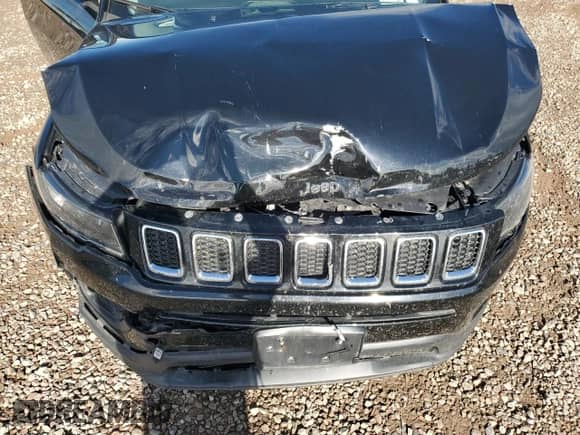 2021 Jeep Compass Latitude with VIN 3C4NJDBB7MT550913, listed as a Copart auction lot 69798575 with 56,228 mi miles and Salvage title. Bid and sale history available at DreamBid. Image 12.