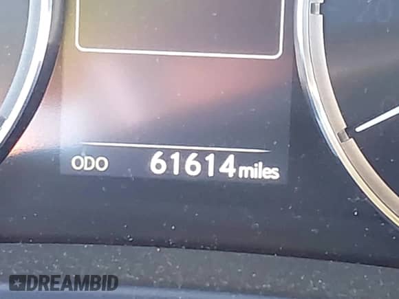 2018 Lexus IS 300 z VIN JTHC81D22J5030353, wystawiony jako IAAI lot #41747231 z przebiegiem 61 614 mil mil oraz . Historia ofert i sprzedaży dostępna na DreamBid. Obrazek 15.