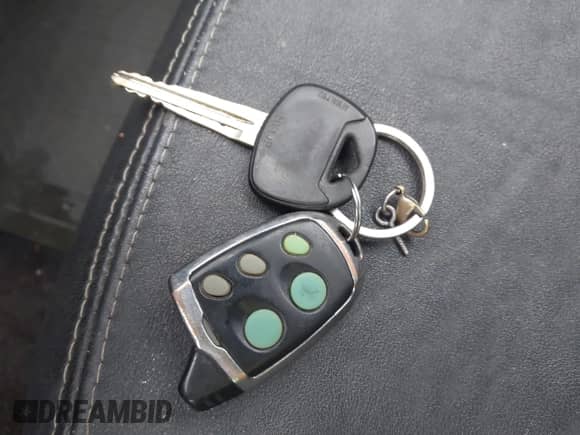 1998 Hyundai Tiburon с VIN KMHJG34F4WU097412, выставлен на аукционе IAAI как лот 43503514 с пробегом 213 119 миль миль и . История ставок и продаж доступна на DreamBid. Изображение 11.